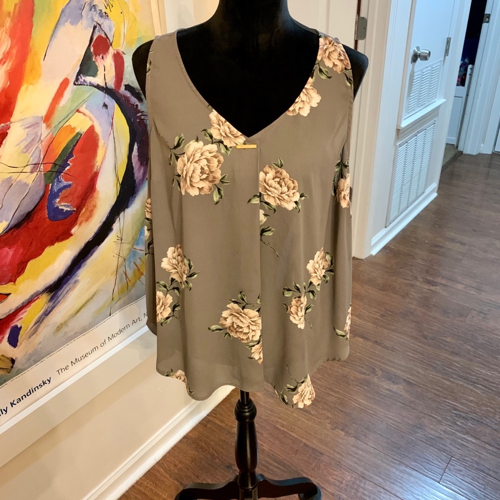 0X torrid top